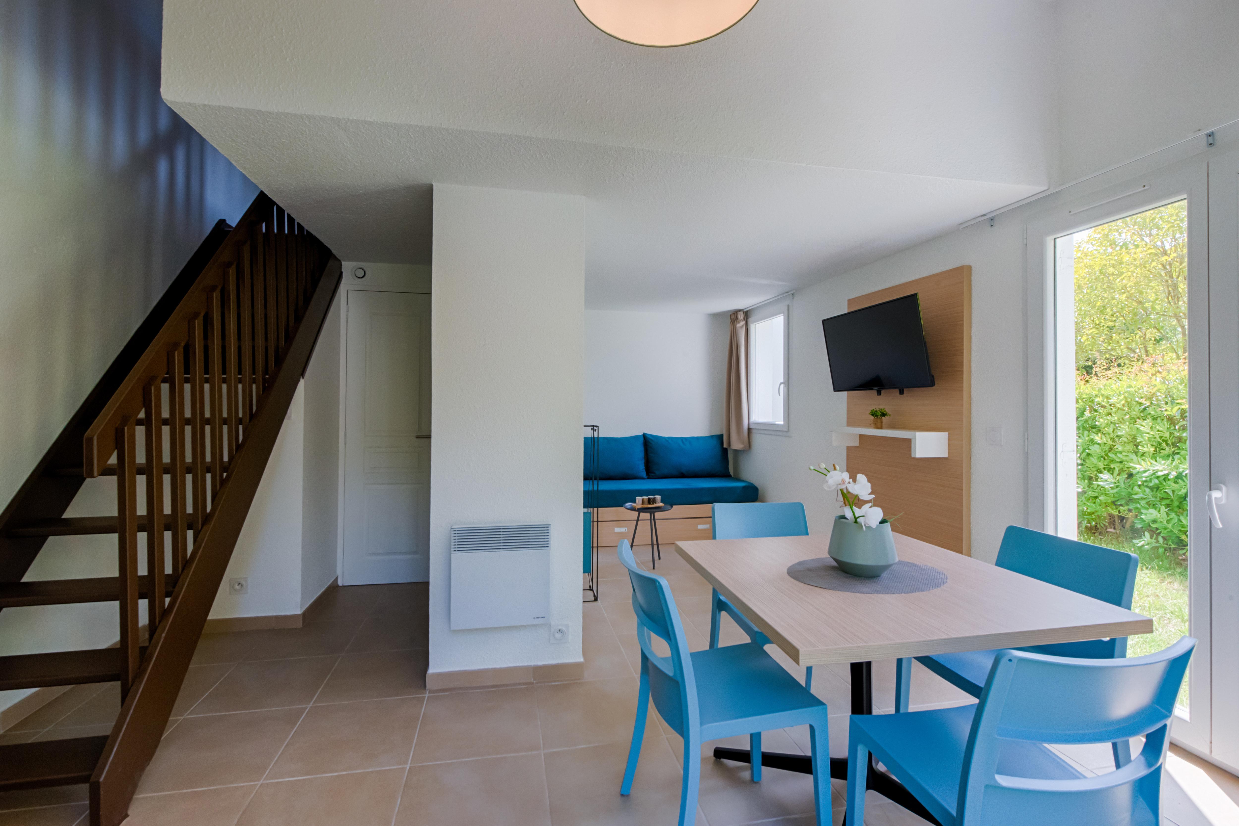 Comfort Aparthotel Mandelieu La Napoule Village Bagian luar foto